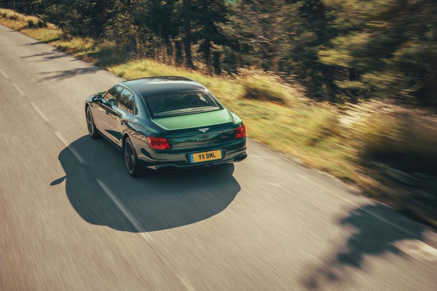  Bentley Flying Spur Blackline 2019 года  (WW) (фото 38 из 40)